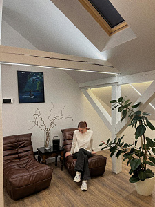 Купить кресло для чтения книг в интернет-магазине. Отзыв о качестве с фото. Рейтинг 5 звезд.